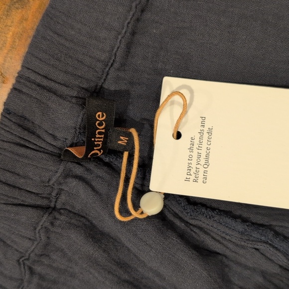 Quince Organic Cotton Gauze Straight Leg Pant - Picture 4 of 8